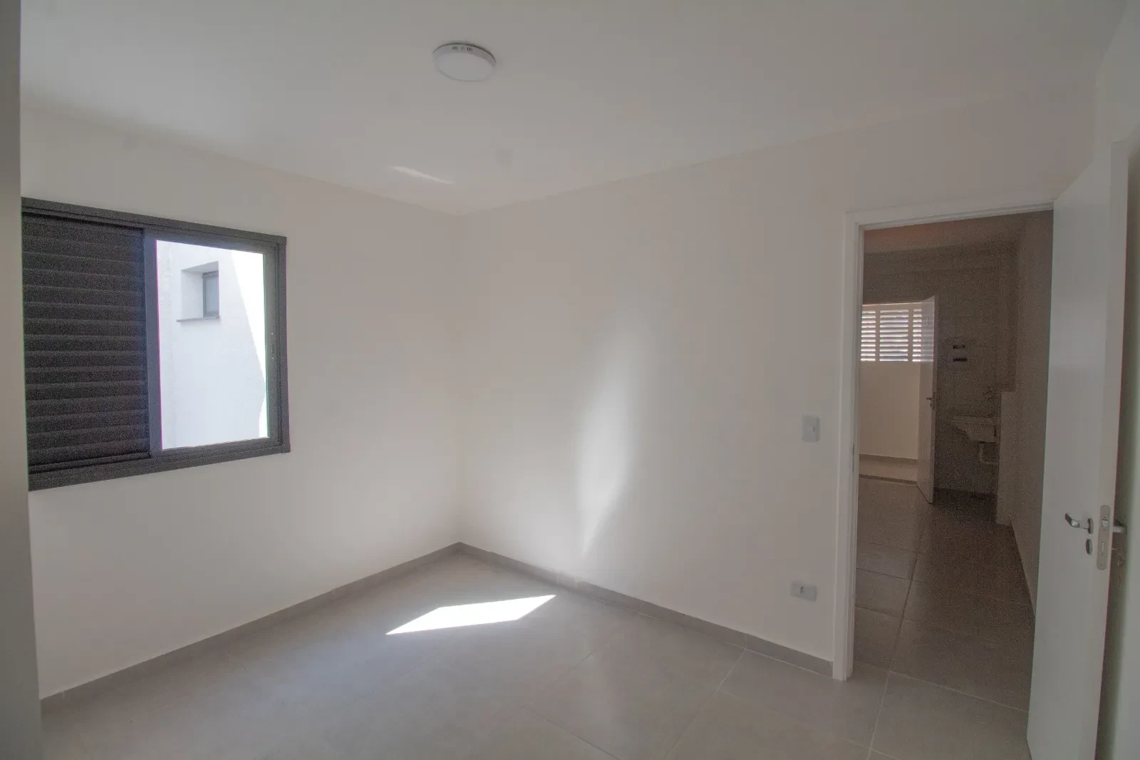 Imagem Apartamento com 1 Quarto para Alugar, 32 metro em Parque São Lucas - São Paulo
