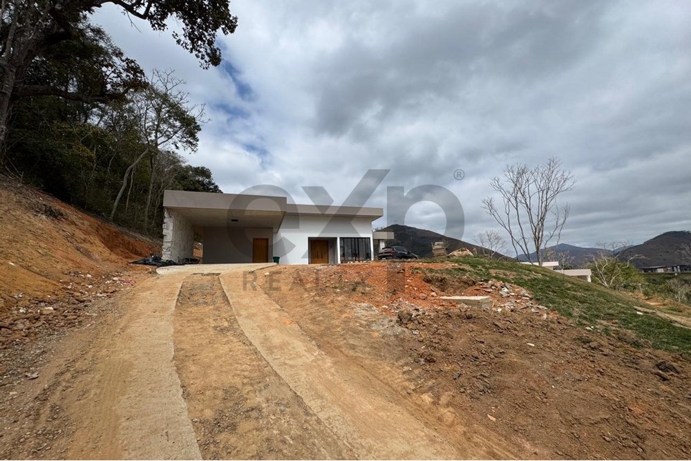 Foto do imóvel: Terreno à Venda, 21.230 m² em Pedro do Rio - Petrópolis