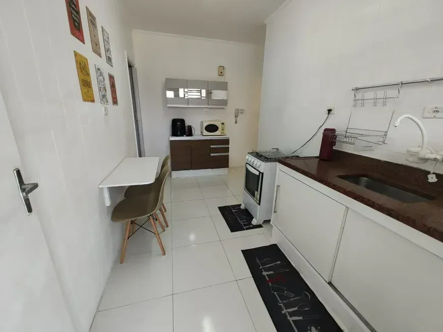 Imagem Apartamento com 2 Quartos à Venda, 75 m² em Encruzilhada - Santos