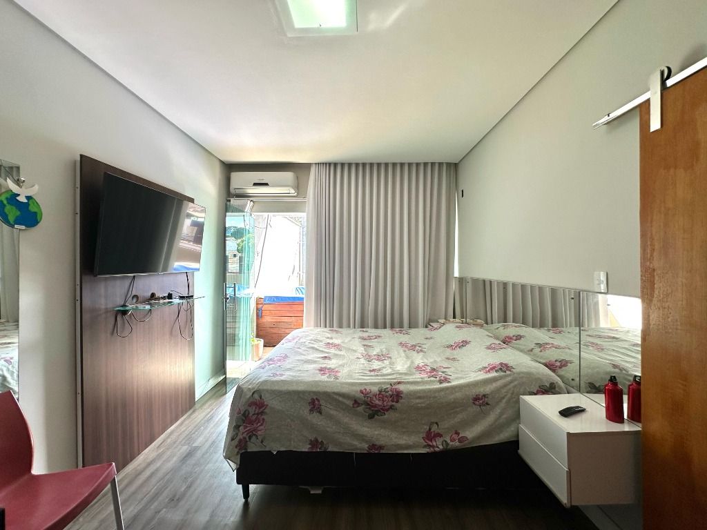 Imagem Casa com 3 Quartos à Venda, 122 m² em Planalto - Belo Horizonte