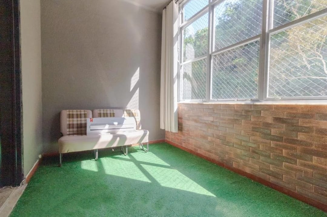 Imagem Apartamento com 2 Quartos à Venda, 92 m²em Copacabana - Rio de Janeiro