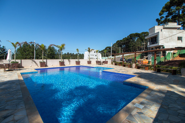 Imagem Sobrado com 3 Quartos à Venda, 300 m² em Santa Cândida - Curitiba