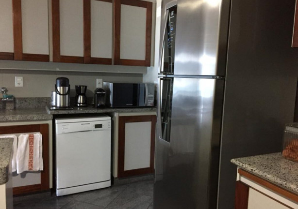 Imagem Apartamento com 4 Quartos à Venda, 247 m² em Barra da Tijuca - Rio de Janeiro