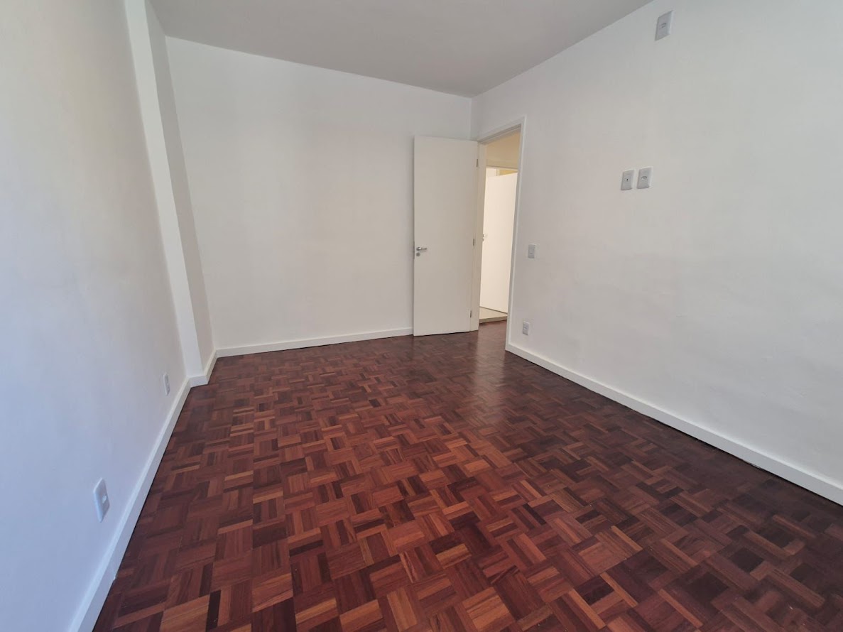 Imagem Apartamento com 3 Quartos à Venda, 70 m² em Icaraí - Niterói