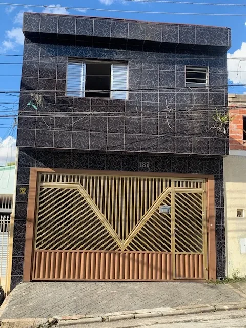 Casa com 4 Quartos à Venda, 178 m² em Vila Elze - São Paulo
