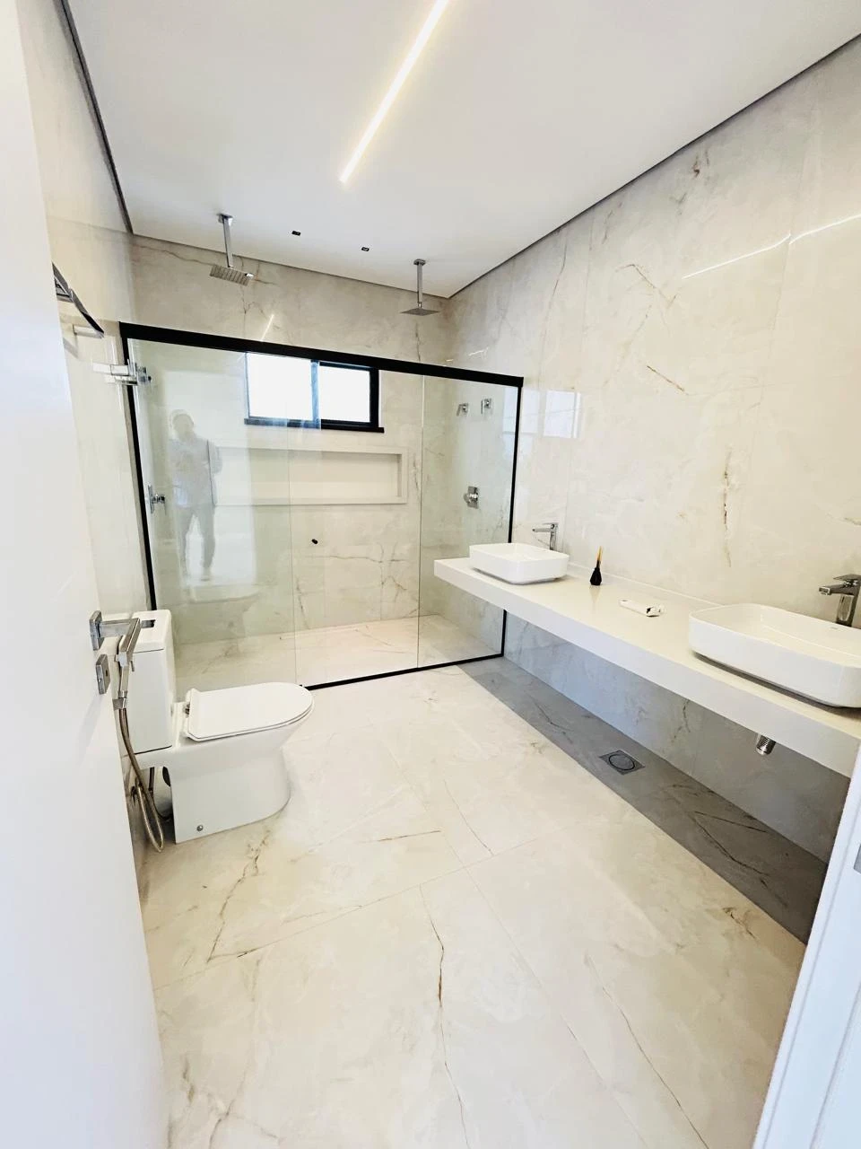 Foto do imóvel: Casa de Condomínio com 4 Quartos à Venda, 400 m² em Centro - Eusébio