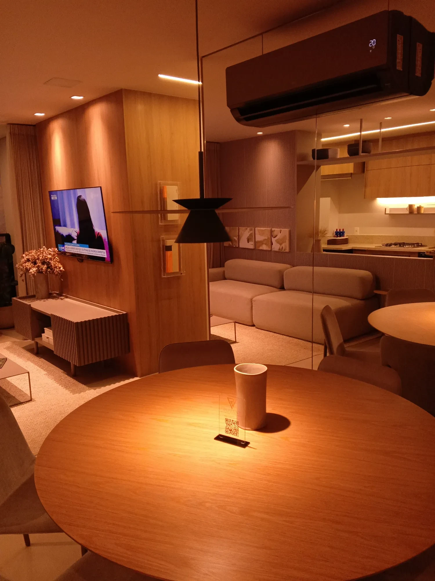 Imagem Apartamento com 2 Quartos à Venda, 62 m² em Areal - Brasília