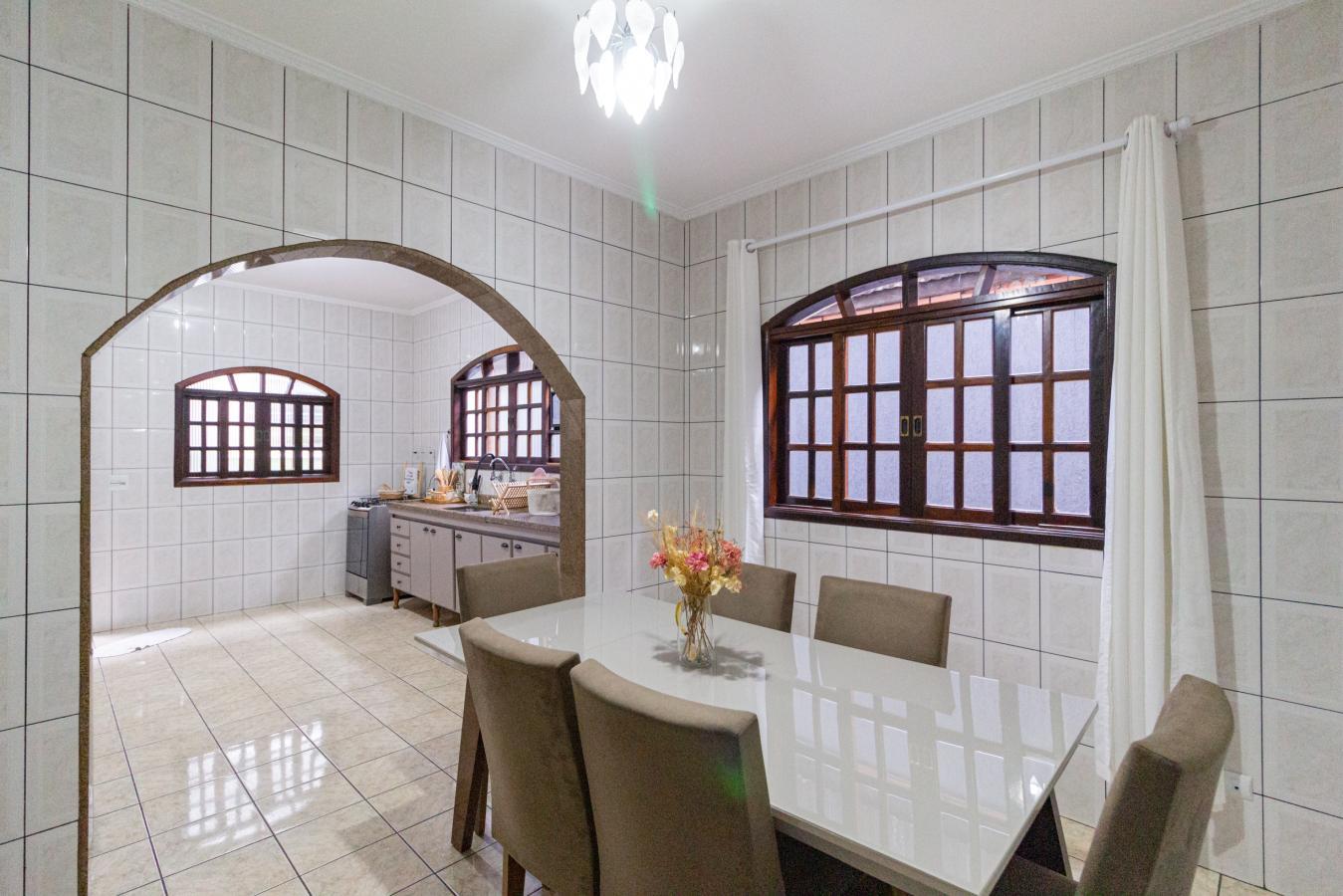 Foto do imóvel: Casa com 3 Quartos à Venda, 180 m² em Remédios - Osasco