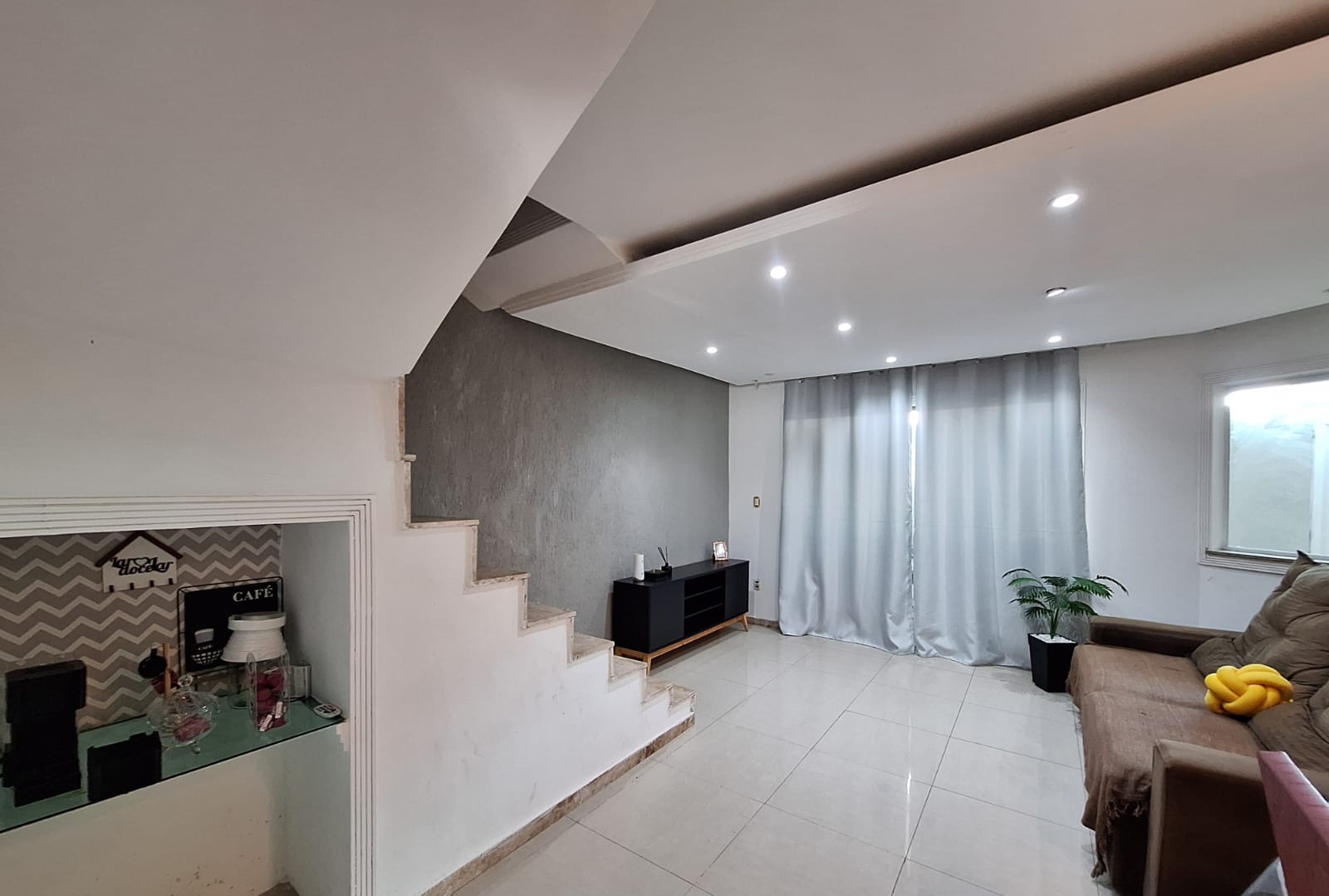 Foto do imóvel: Casa com 3 Quartos à Venda, 300 m² em Bangu - Rio de Janeiro