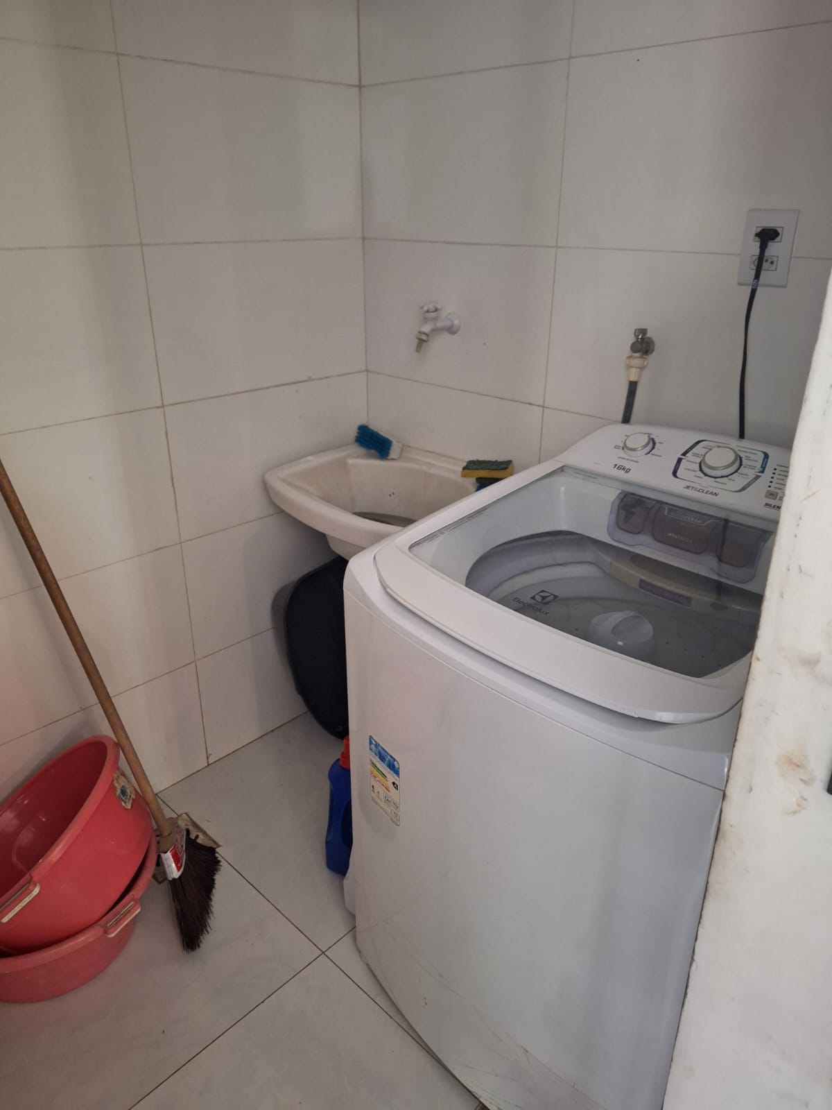 Imagem Casa de Condomínio com 3 Quartos à Venda, 130 m²em Quarenta Horas (Coqueiro) - Ananindeua