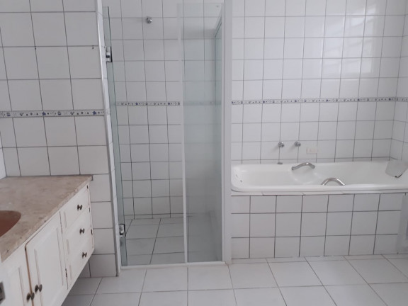 Imagem Casa com 3 Quartos à Venda, 251 m² em Jardim das Bandeiras - São Paulo