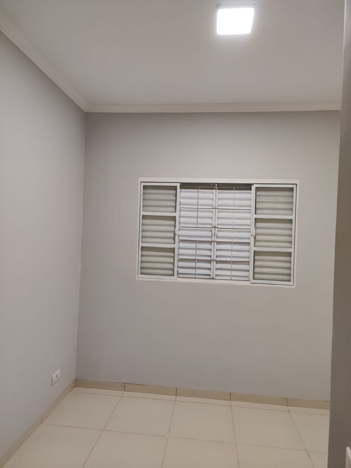 Imagem Casa com 2 Quartos à Venda, 52 m²em Jardim Nossa Senhora do Perpétuo Socorro - Campo Grande