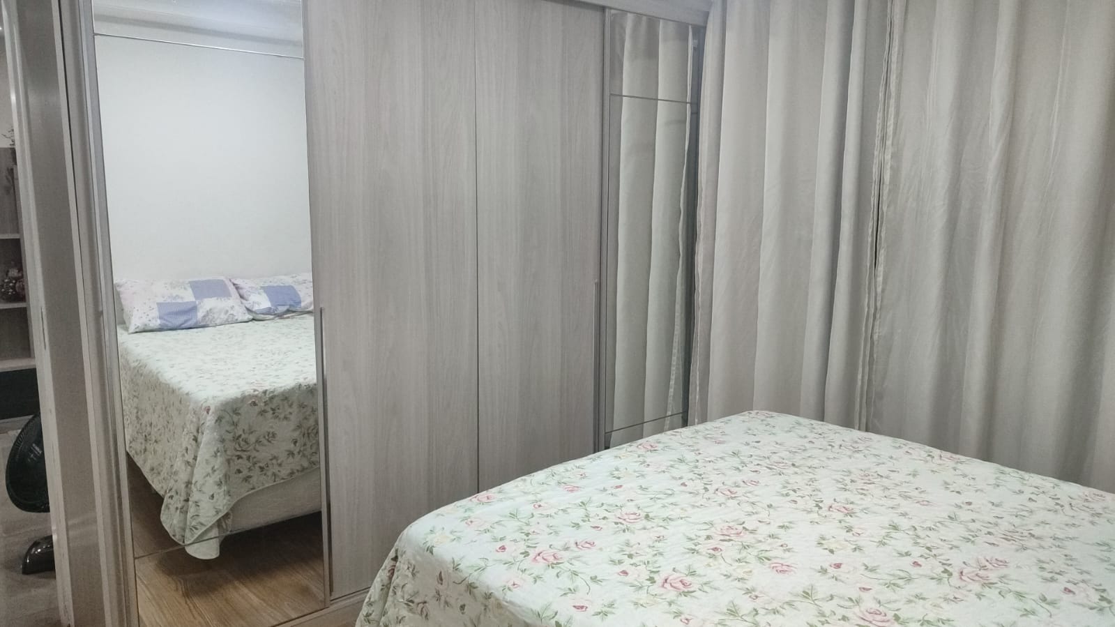 Imagem Apartamento com 2 Quartos à Venda, 60 m²em Jardim Tupanci - Barueri