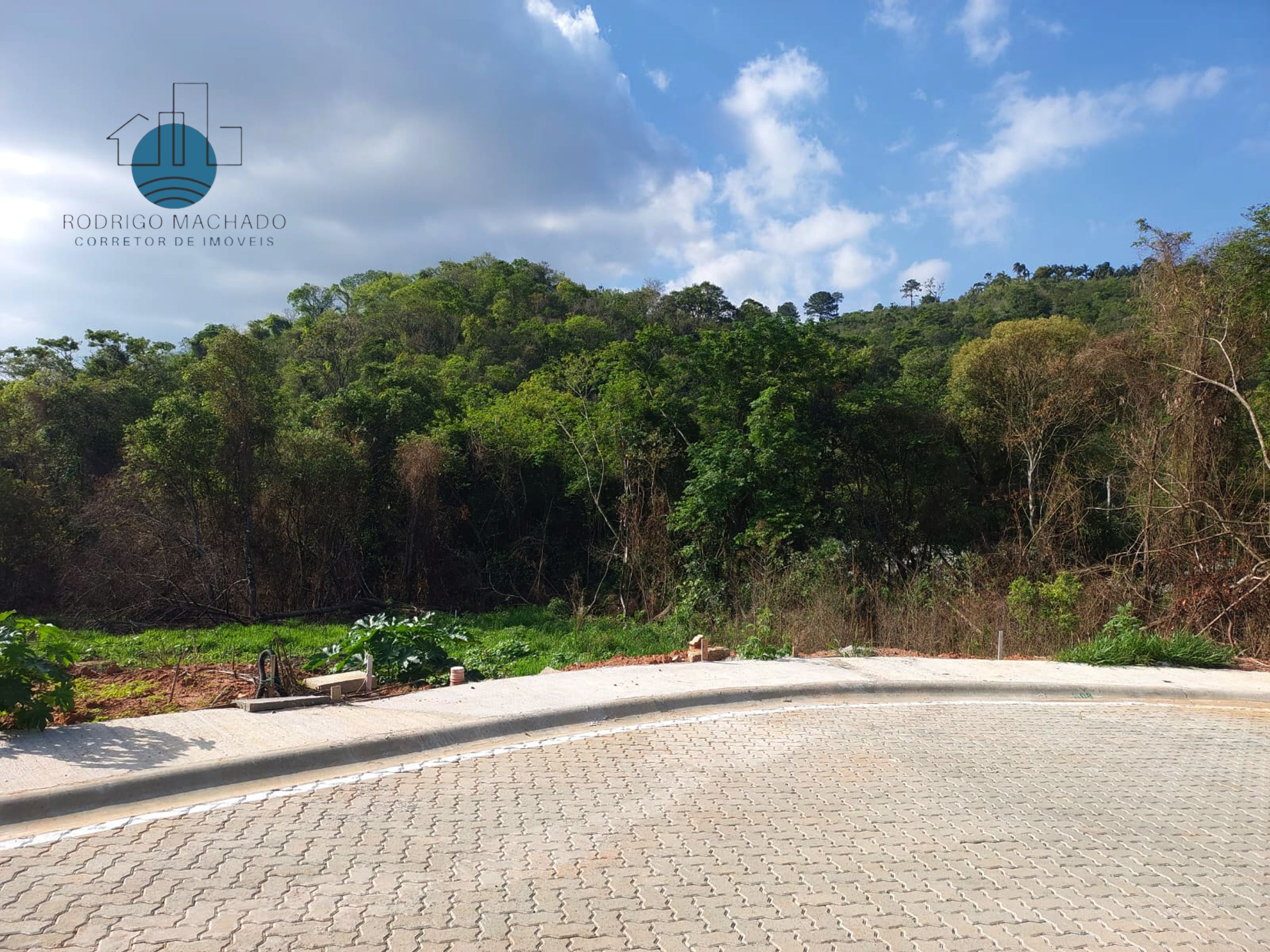 Imagem Terreno à Venda, 360 m² em San Fernando Valley - Atibaia