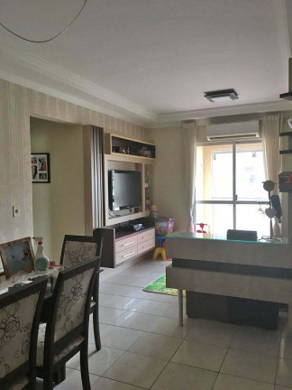 Imagem Apartamento com 3 Quartos à Venda,  em Centro - Criciúma
