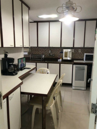 Imagem Apartamento com 4 Quartos à Venda, 179 m² em Barra da Tijuca - Rio de Janeiro