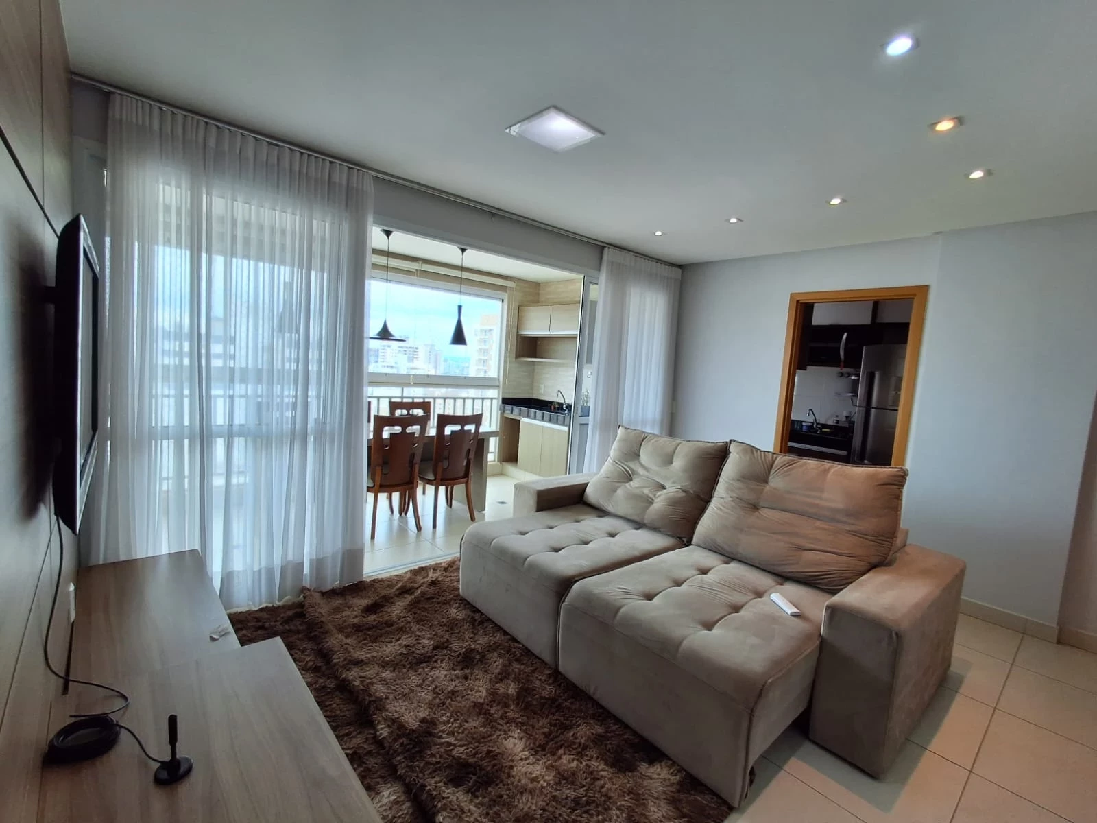 Imagem Apartamento com 3 Quartos para Alugar, 80 m² em Setor Bueno - Goiânia