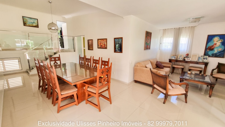 Foto do imóvel: Casa com 4 Quartos à Venda,  em Jardim Petrópolis - Maceió