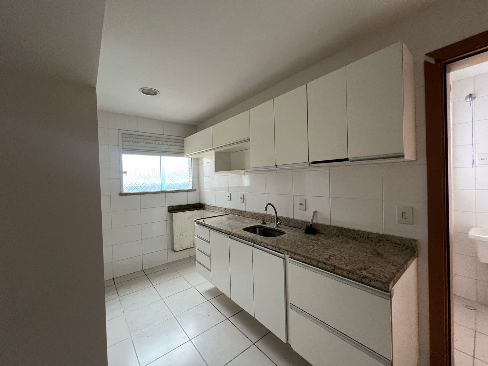 Imagem Apartamento com 3 Quartos à Venda, 138 m²em Marco - Belém