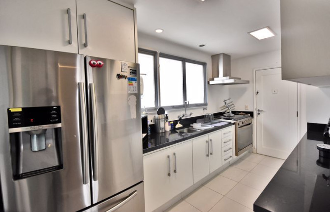 Imagem Cobertura com 3 Quartos à Venda,  em Moema - São Paulo