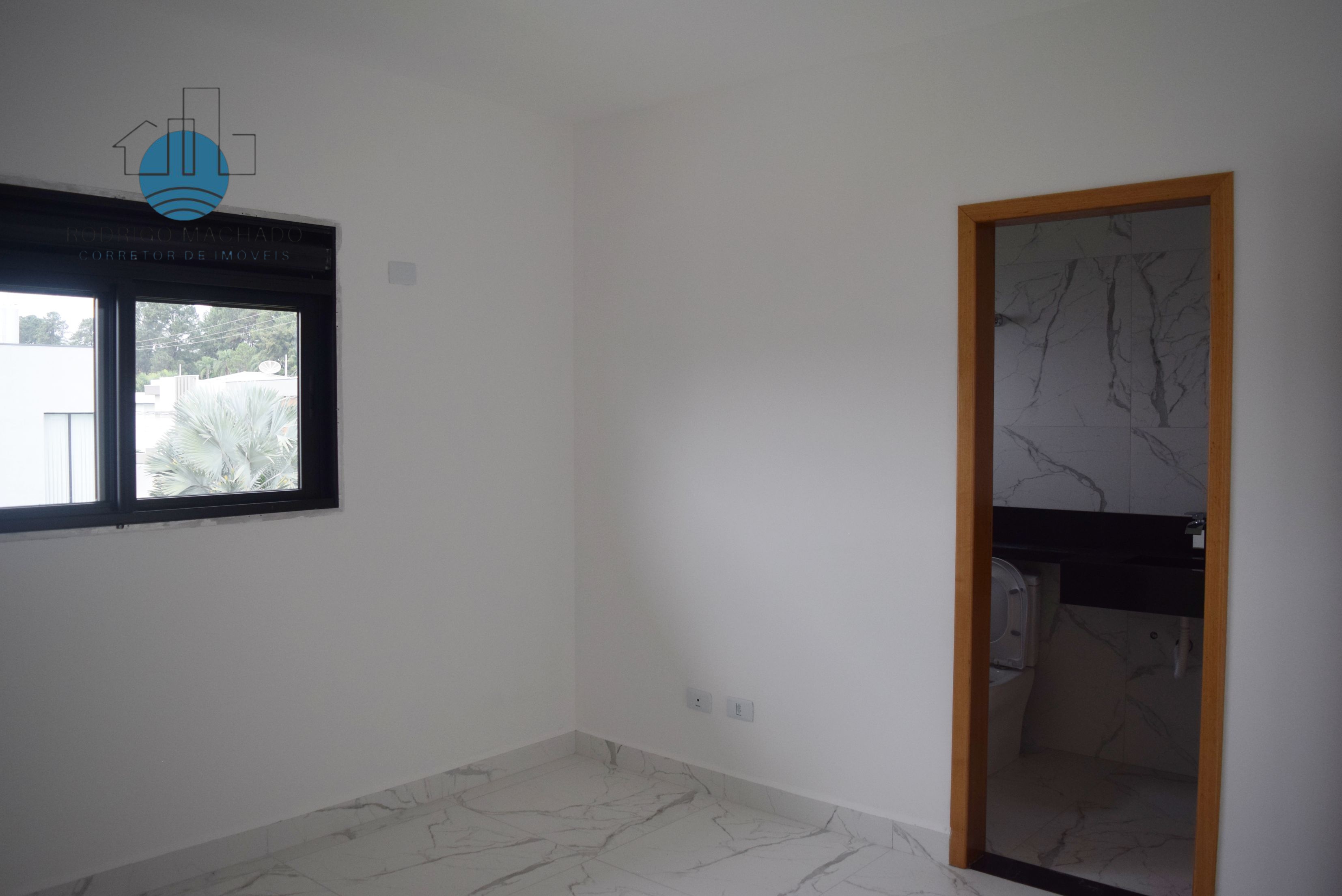 Imagem Sobrado com 4 Quartos à Venda, 252 m² em Condomínio Residencial Shamballa II - Atibaia