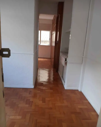 Kitnet com 1 Quarto à Venda,  em Alto - Teresópolis