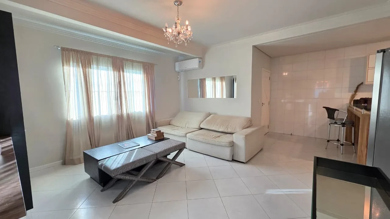 Foto do imóvel: Casa com 4 Quartos à Venda ou Locação, 378 m² em Pedra Branca - Palhoça