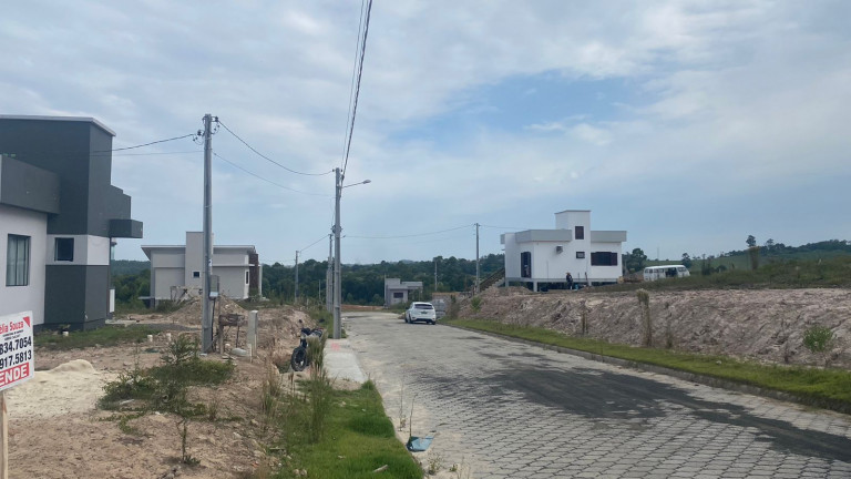 Imagem Terreno à Venda, 360 m² em Linha Batista - Criciúma