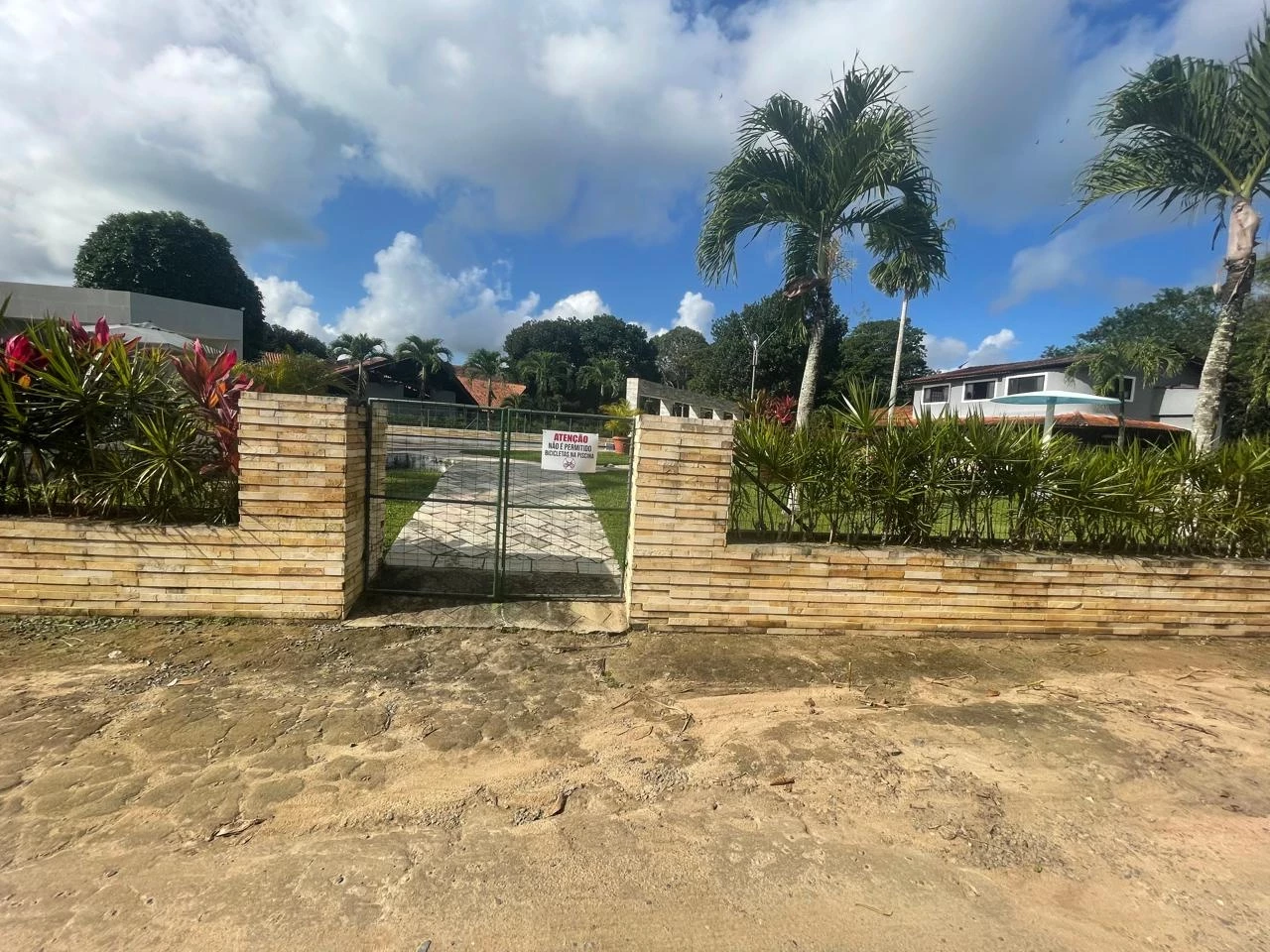 Imagem Casa com 2 Quartos à Venda, 72.500 m² em Aldeia dos Camarás - Camaragibe