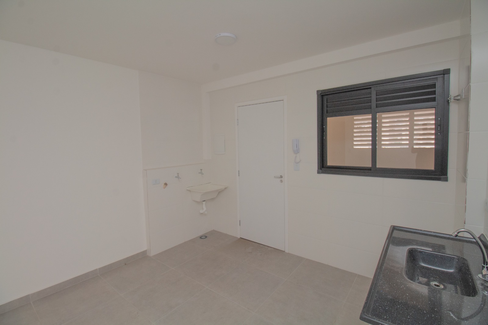 Foto do imóvel: Apartamento com 1 Quarto à Venda ou Locação, 32 m² em Parque São Lucas - São Paulo