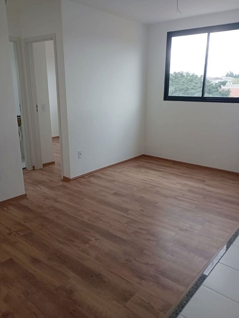 Imagem Apartamento com 2 Quartos à Venda, 43 m² em Santa Maria - Santo André