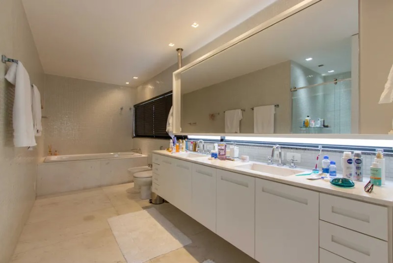 Imagem Cobertura com 2 Quartos à Venda ou Locação, 329 m² em Itaim Bibi - São Paulo