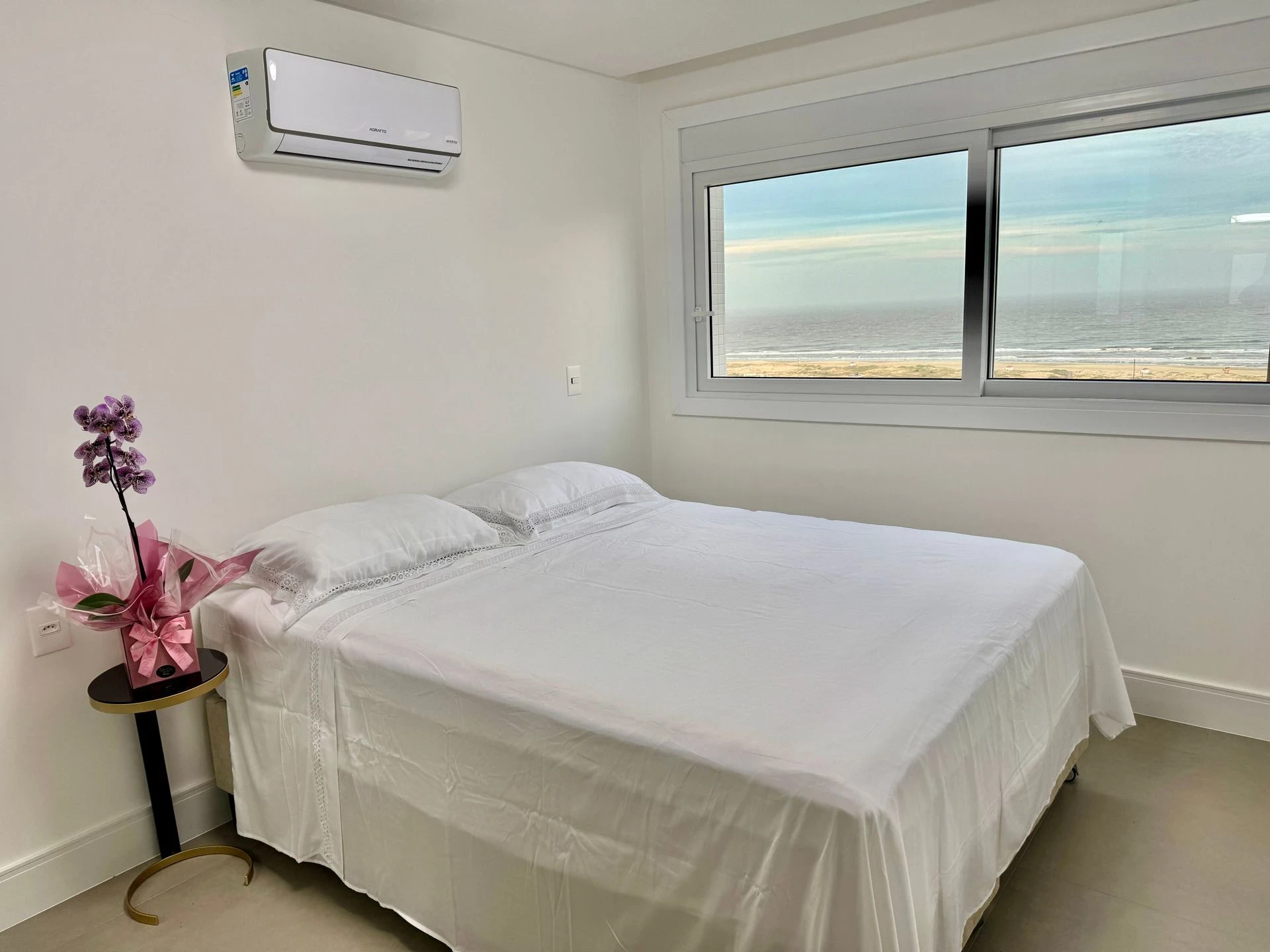 Imagem Cobertura com 3 Quartos à Venda, 276 m² em Torres - Torres