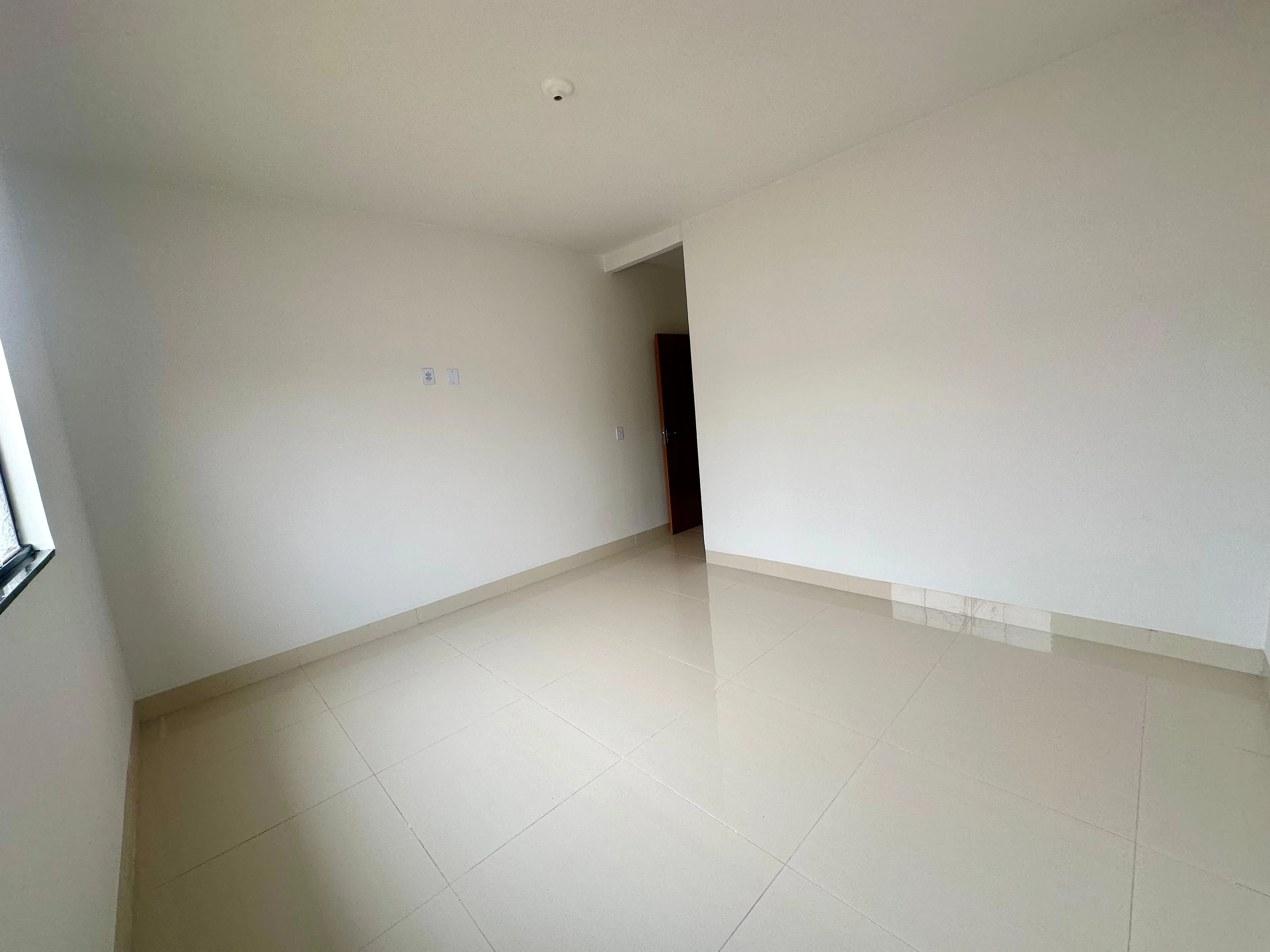 Casa com 2 Quartos à Venda, 102 m² em Independência - 3º Complemento - Aparecida de Goiânia
