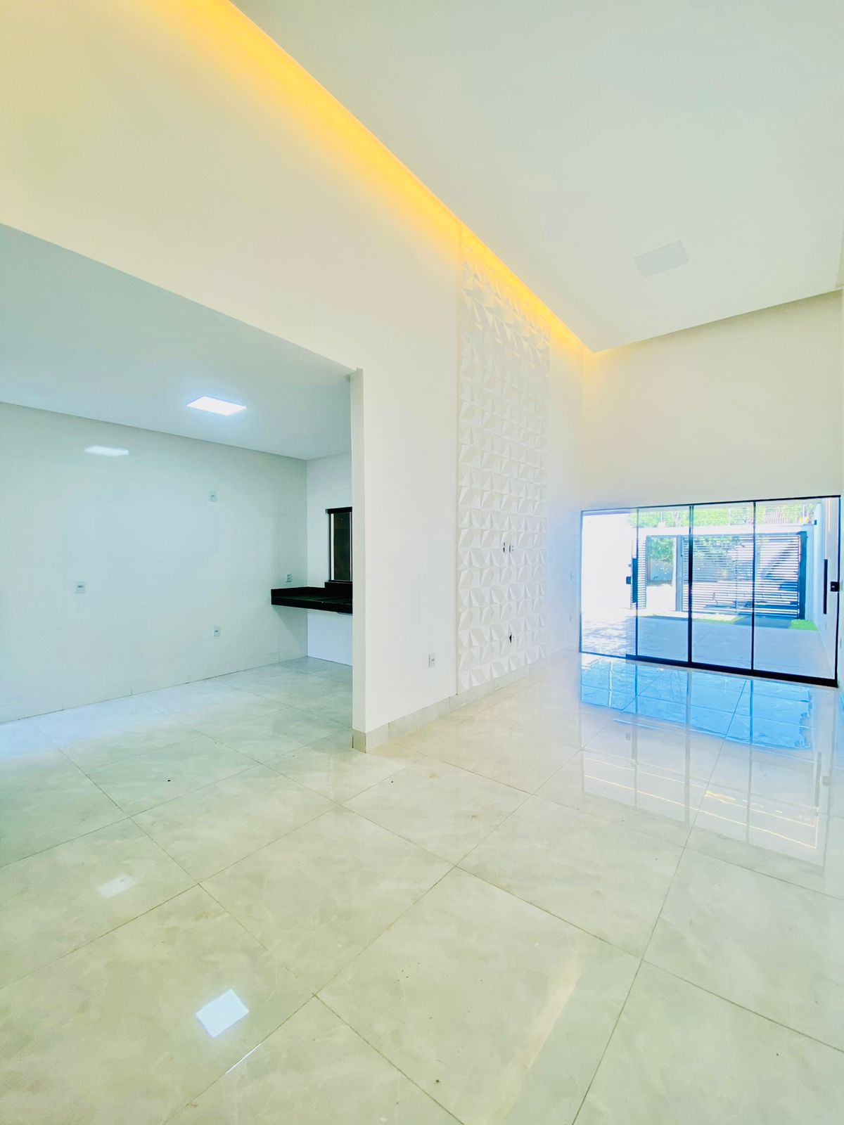 Imagem Casa com 3 Quartos à Venda, 135 m²em Jardim Helvécia - Aparecida de Goiânia