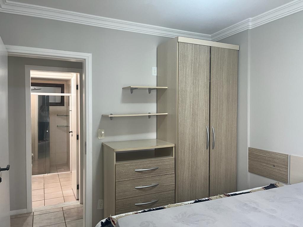 Imagem Apartamento com 3 Quartos para Temporada, 110 m² em Centro - Balneário Camboriú