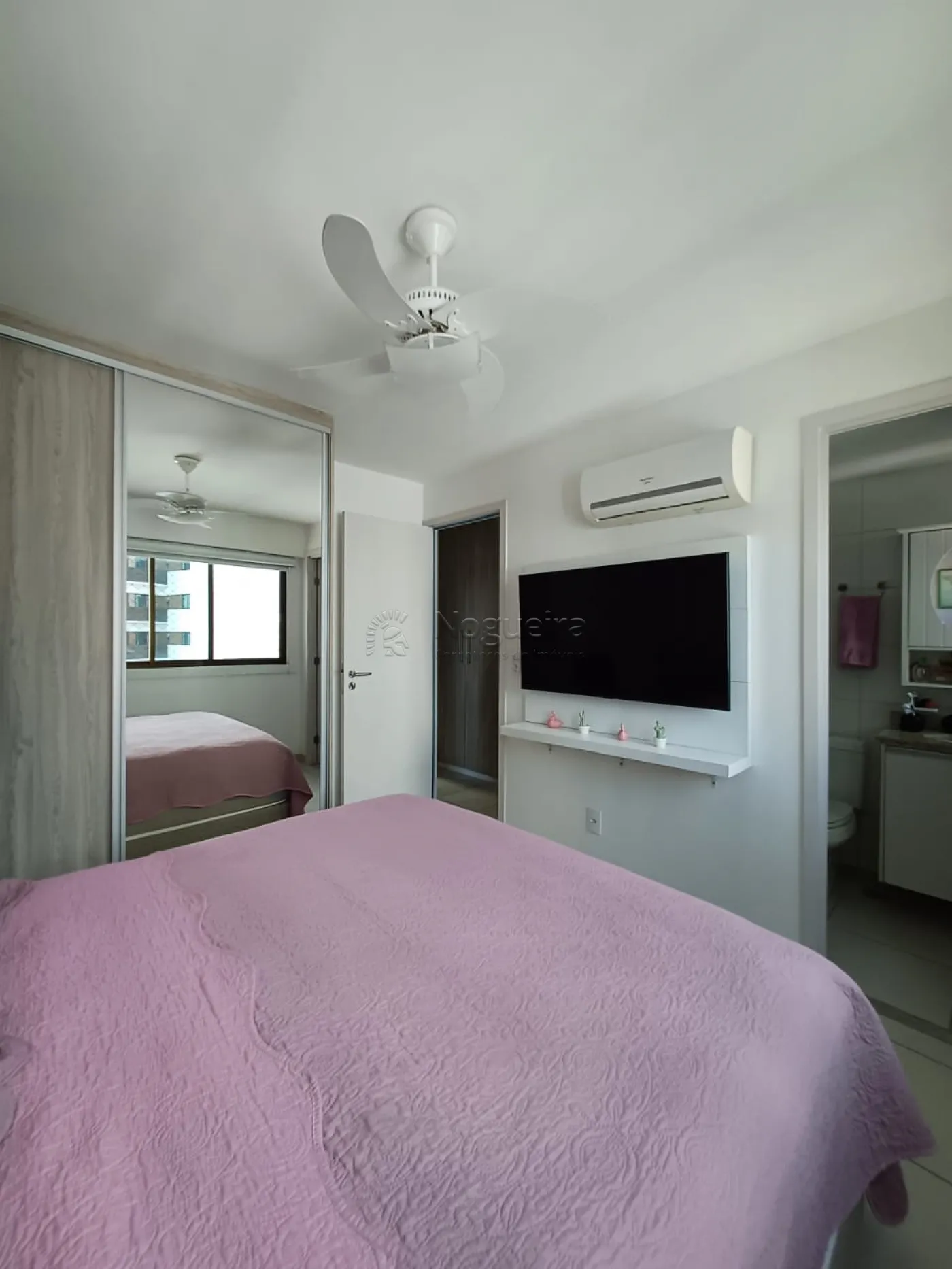 Imagem Apartamento com 2 Quartos à Venda, 52 m²em Boa Viagem - Recife