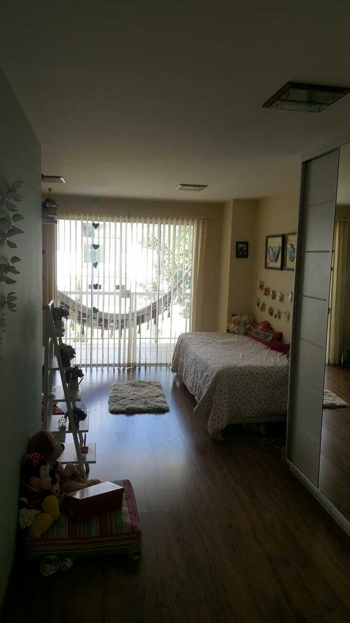 Foto do imóvel: Casa de Condomínio com 3 Quartos à Venda, 248 m² em Campo Grande - Rio de Janeiro