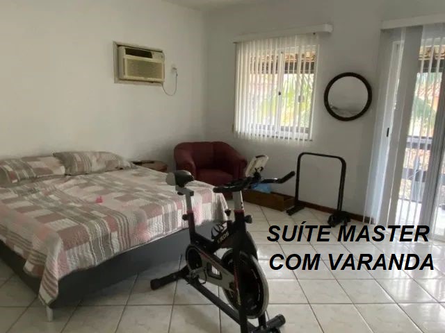 Imagem Casa com 4 Quartos à Venda, 207 m² em  - 