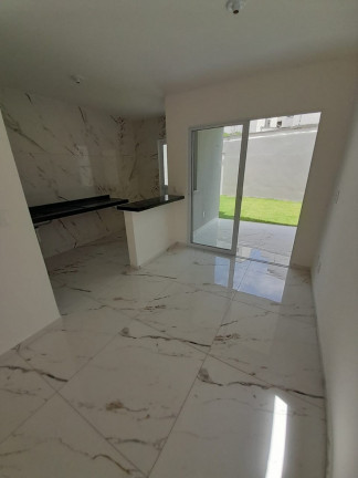 Imagem Casa com 3 Quartos à Venda, 123 m² em Centro - Eusébio