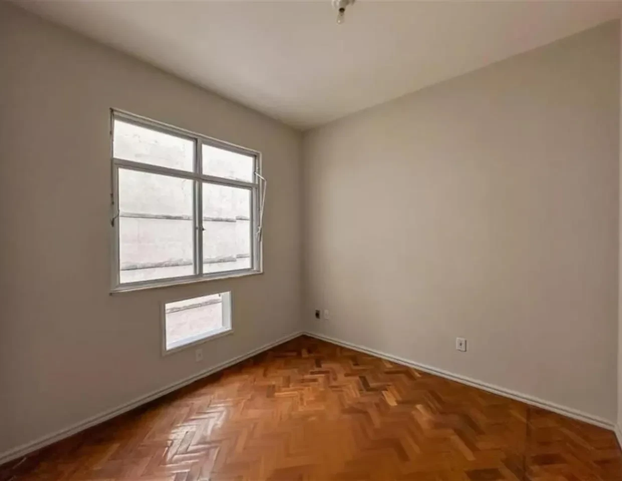 Imagem Apartamento com 1 Quarto à Venda, 32 m² em Catete - Rio de Janeiro