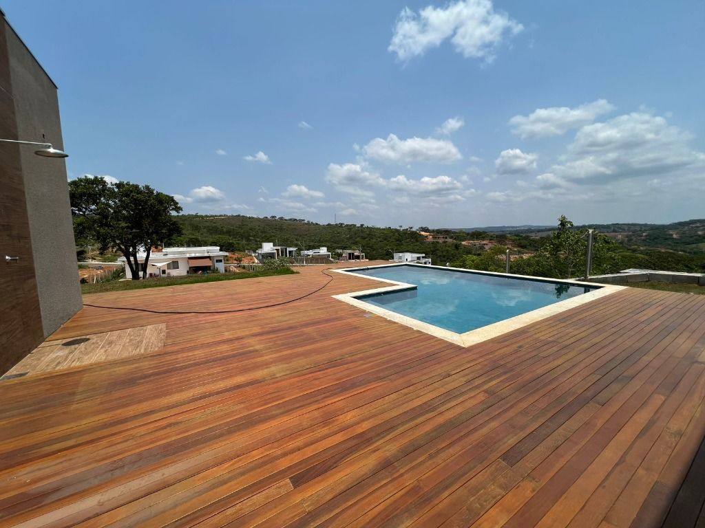 Imagem Casa de Condomínio com 4 Quartos à Venda, 200 m² em  - 