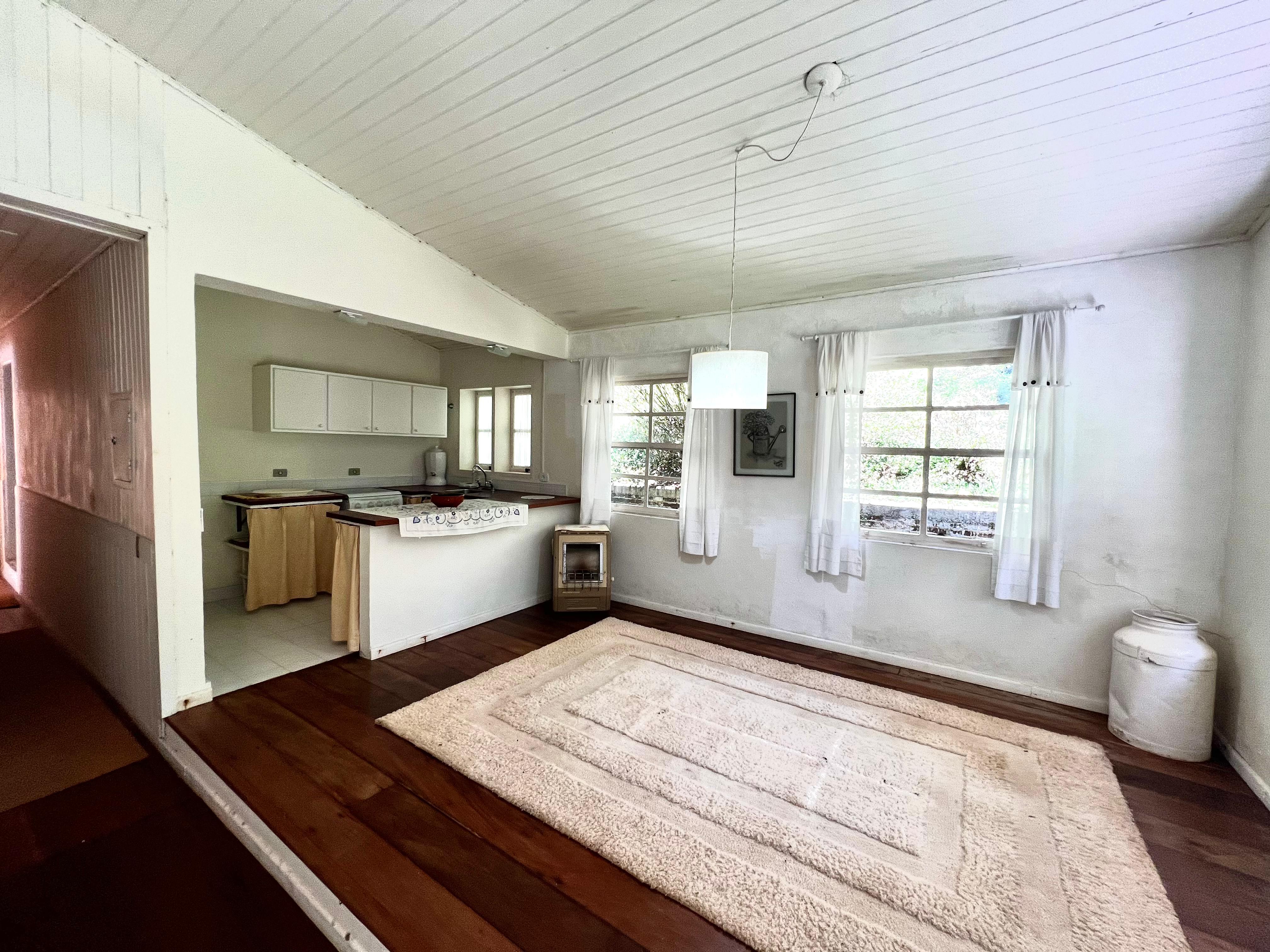 Imagem Casa com 4 Quartos à Venda, 2 m²em Vila Inglesa - Campos do Jordão