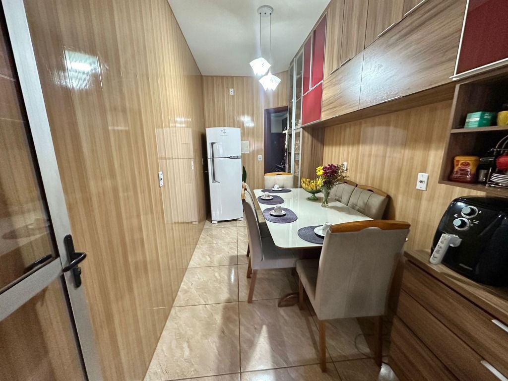 Foto do imóvel: Casa com 2 Quartos à Venda, 74 m² em Planalto - Belo Horizonte