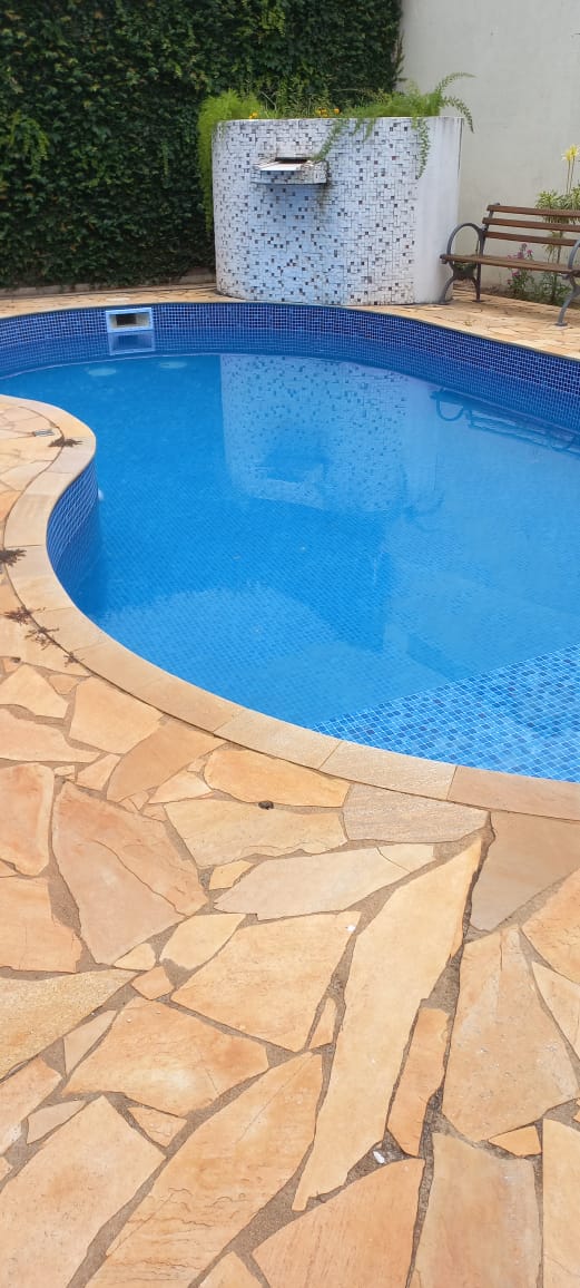Imagem Sobrado com 4 Quartos à Venda ou Locação, 387 m² em Jardim Dona Carmela - Atibaia