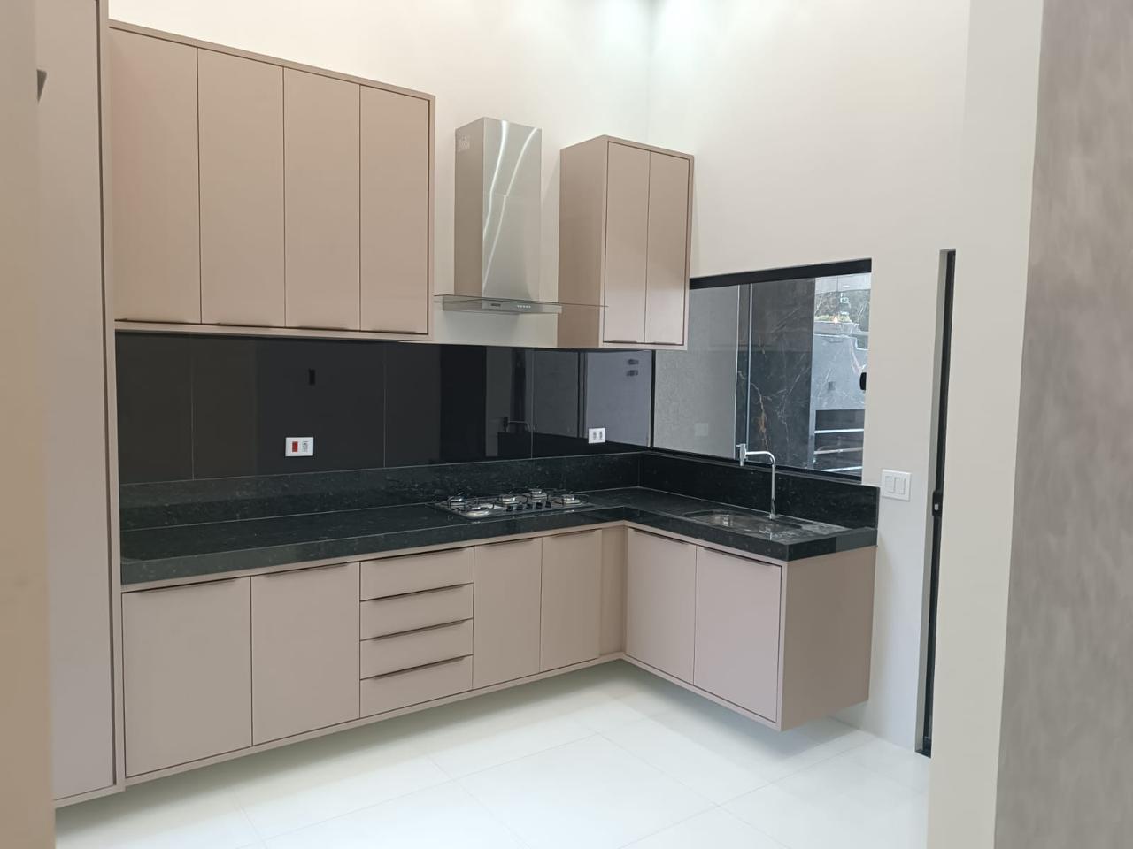 Imagem Casa com 3 Quartos à Venda, 118 m²em Vila Almeida - Campo Grande