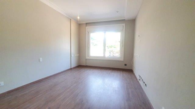 Imagem Casa com 4 Quartos à Venda ou Locação, 297 m²em Alto de Pinheiros - São Paulo