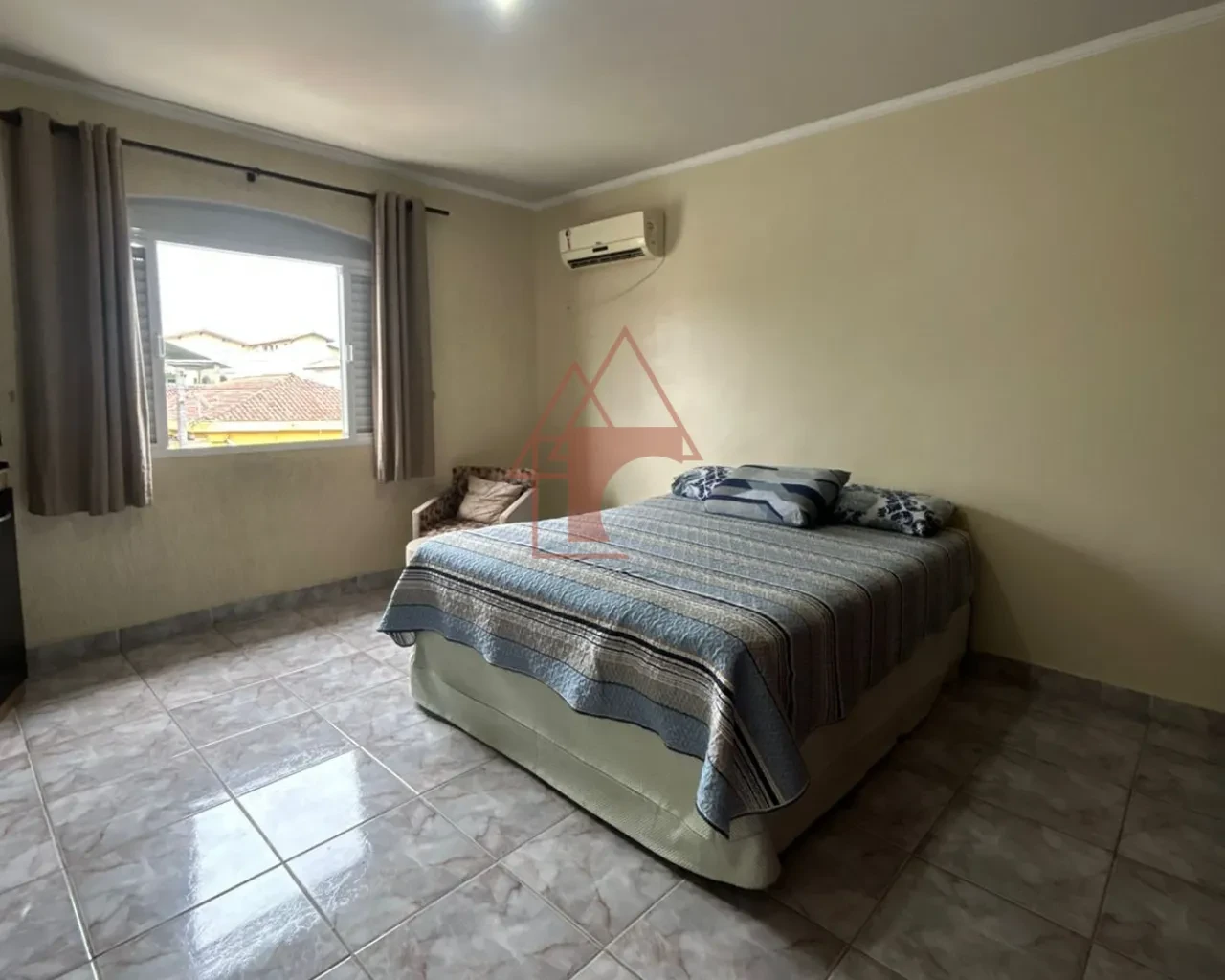 Imagem Sobrado com 3 Quartos à Venda, 166 m² em Vila Ponte Nova - Cubatão