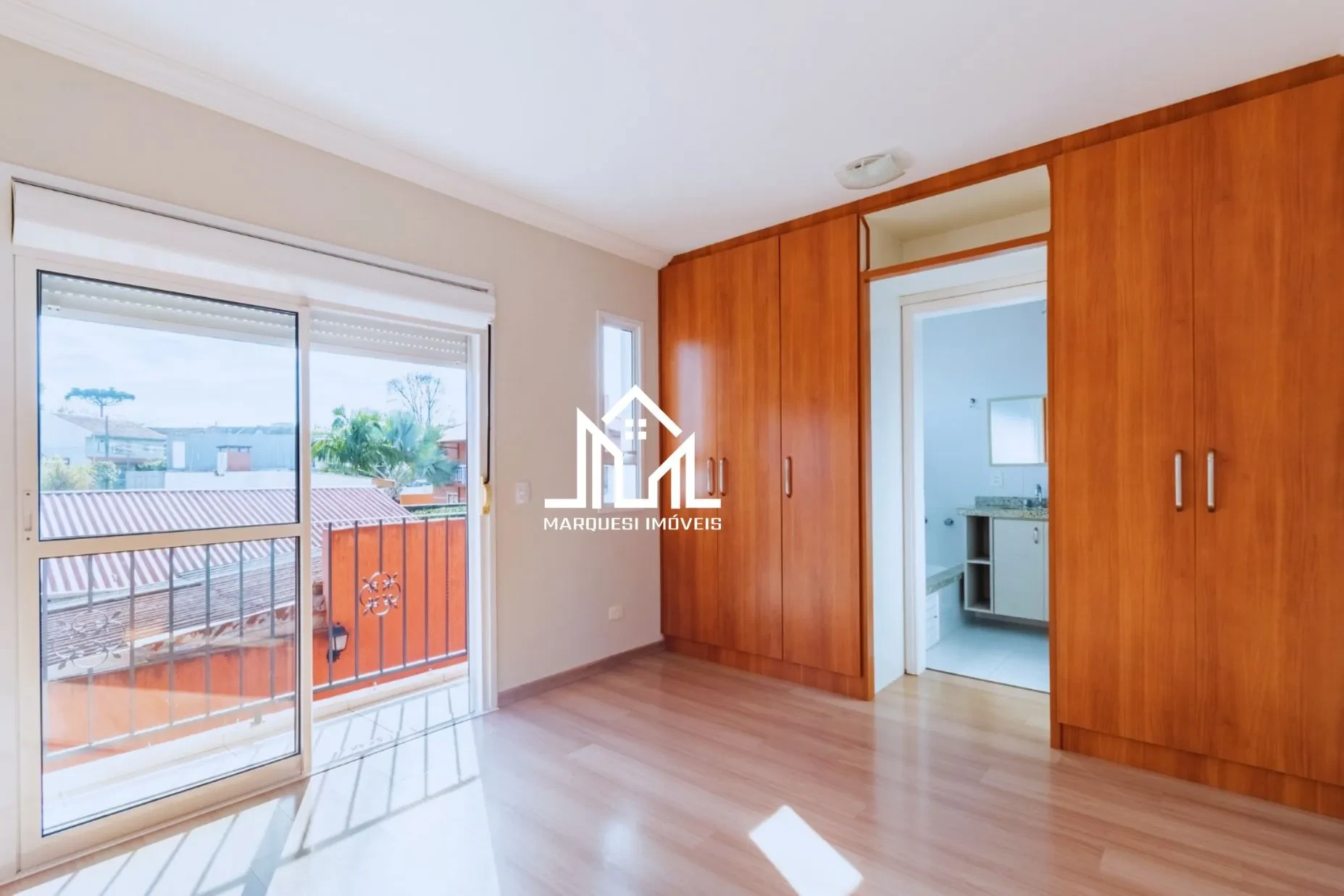 Imagem Casa de Condomínio com 3 Quartos à Venda, 162 m² em Bom Retiro - Curitiba