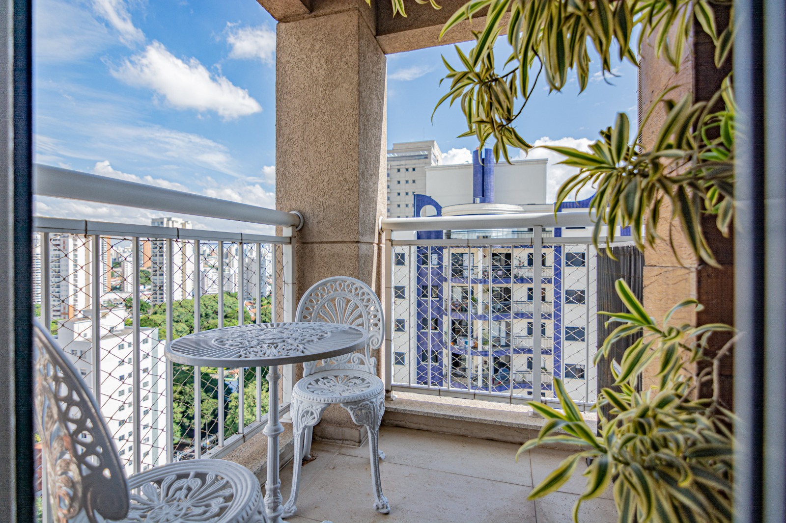 Imagem Apartamento com 4 Quartos à Venda, 206 m² em Vila Romana - São Paulo